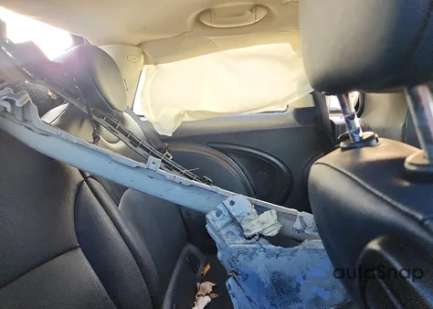 2012 Mini Cooper z USA, uszkodzony, nr VIN WMWSU3C57CT260837